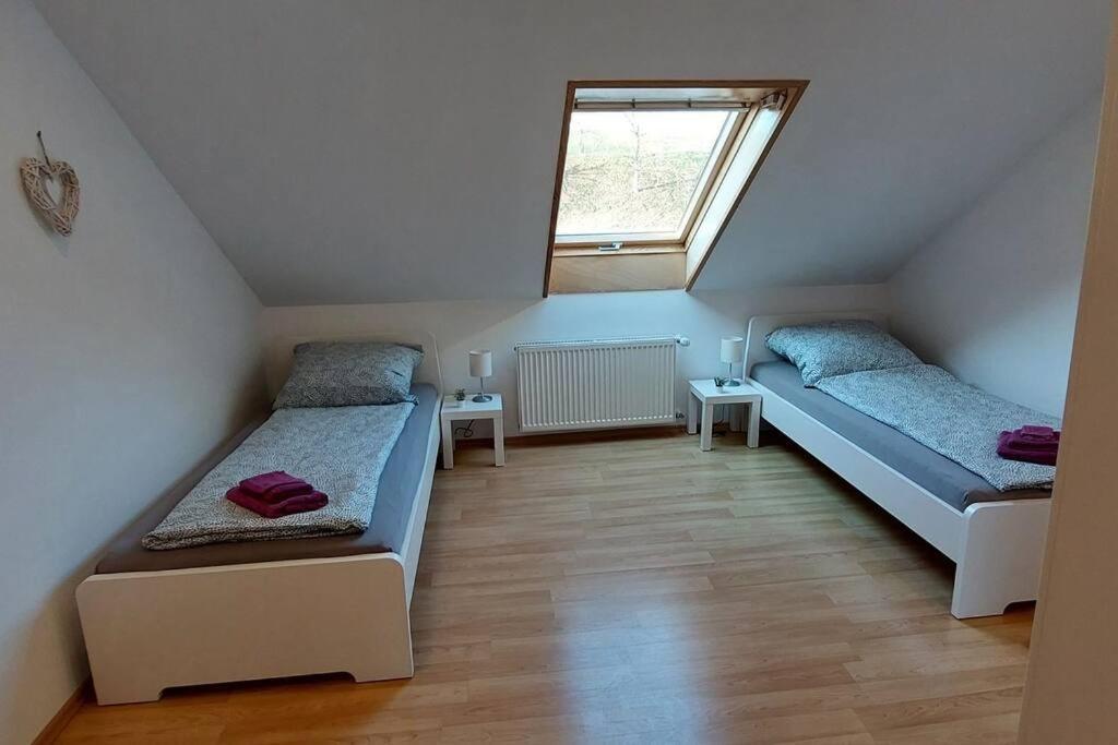 Grosse Tolle 4 Zimmer Ferienwohnung Im Herzen Des Odenwaldes Mörlenbach Eksteriør billede