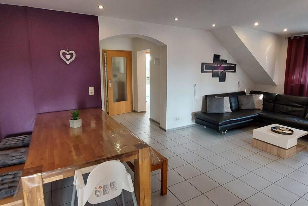Grosse Tolle 4 Zimmer Ferienwohnung Im Herzen Des Odenwaldes Mörlenbach Eksteriør billede