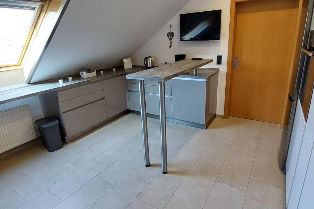 Grosse Tolle 4 Zimmer Ferienwohnung Im Herzen Des Odenwaldes Mörlenbach Eksteriør billede