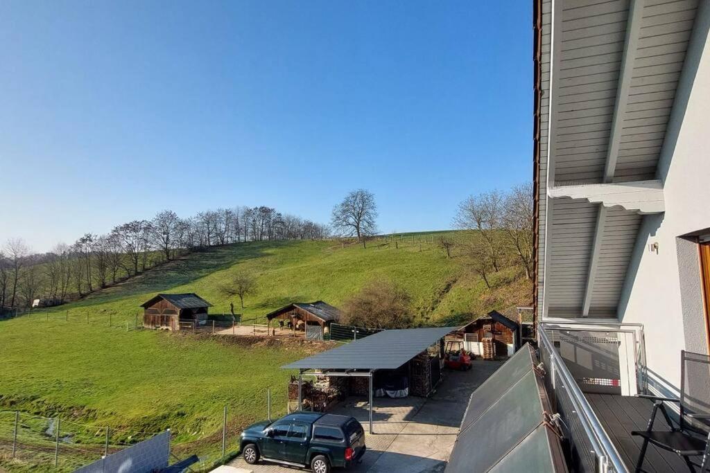 Grosse Tolle 4 Zimmer Ferienwohnung Im Herzen Des Odenwaldes Mörlenbach Eksteriør billede