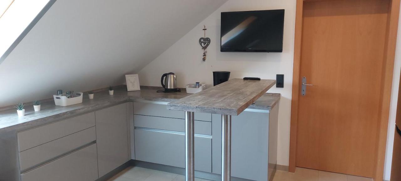 Grosse Tolle 4 Zimmer Ferienwohnung Im Herzen Des Odenwaldes Mörlenbach Eksteriør billede